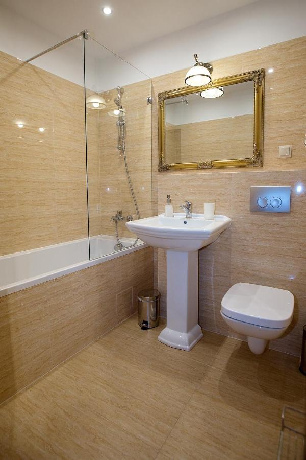 Hotel Zamek Chalupki エクステリア 写真