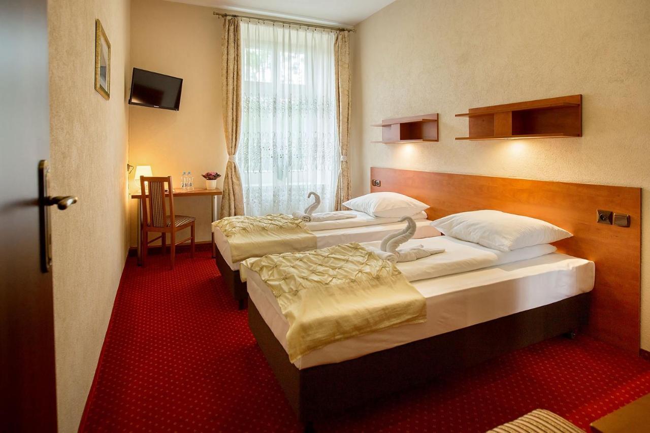 Hotel Zamek Chalupki エクステリア 写真